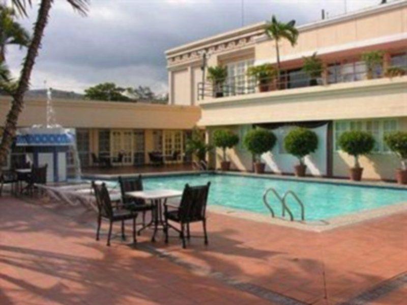 Siesta Hotel And Casino Antiguo Cuscatlán 외부 사진
