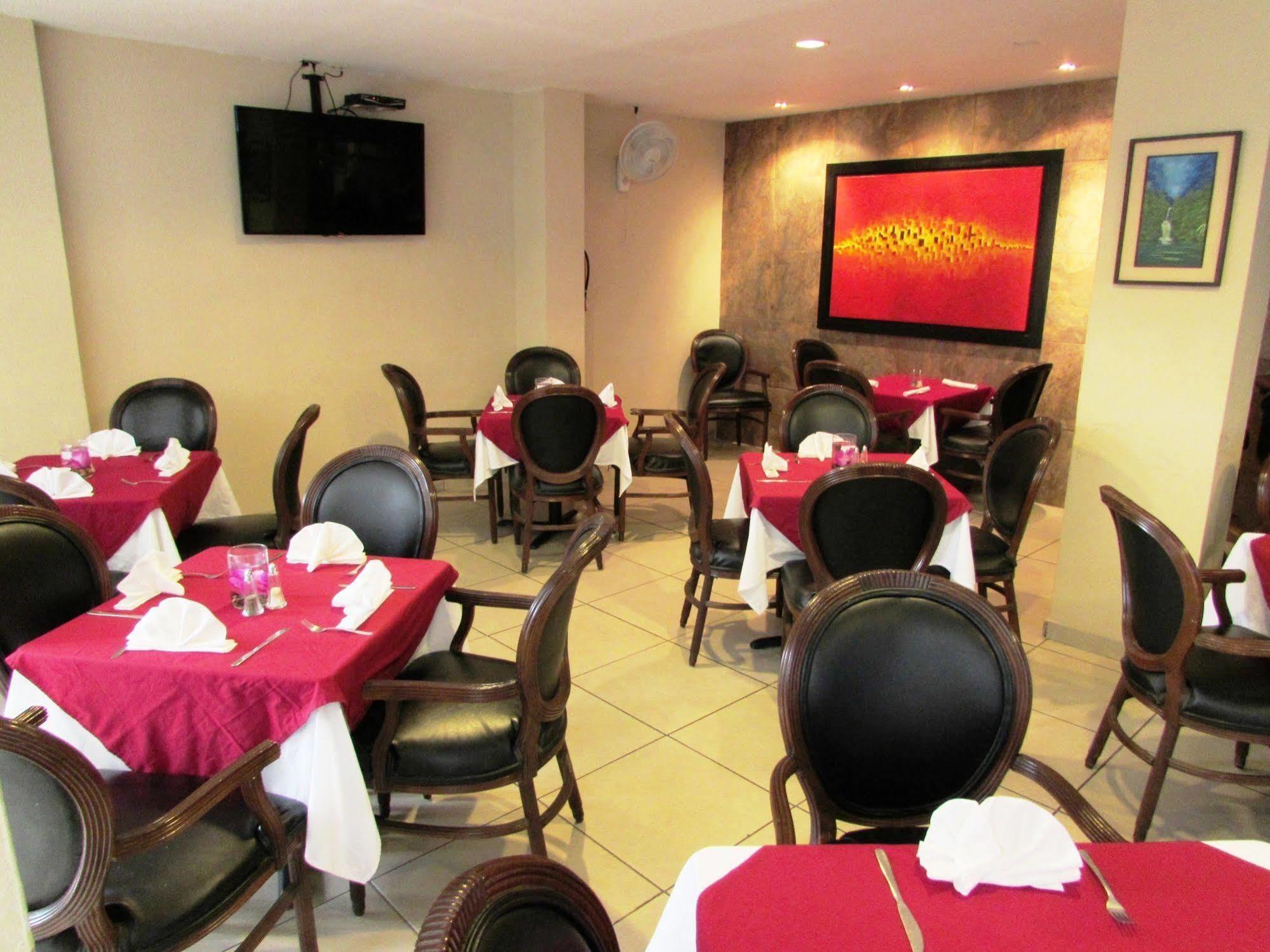 Siesta Hotel And Casino Antiguo Cuscatlán 외부 사진