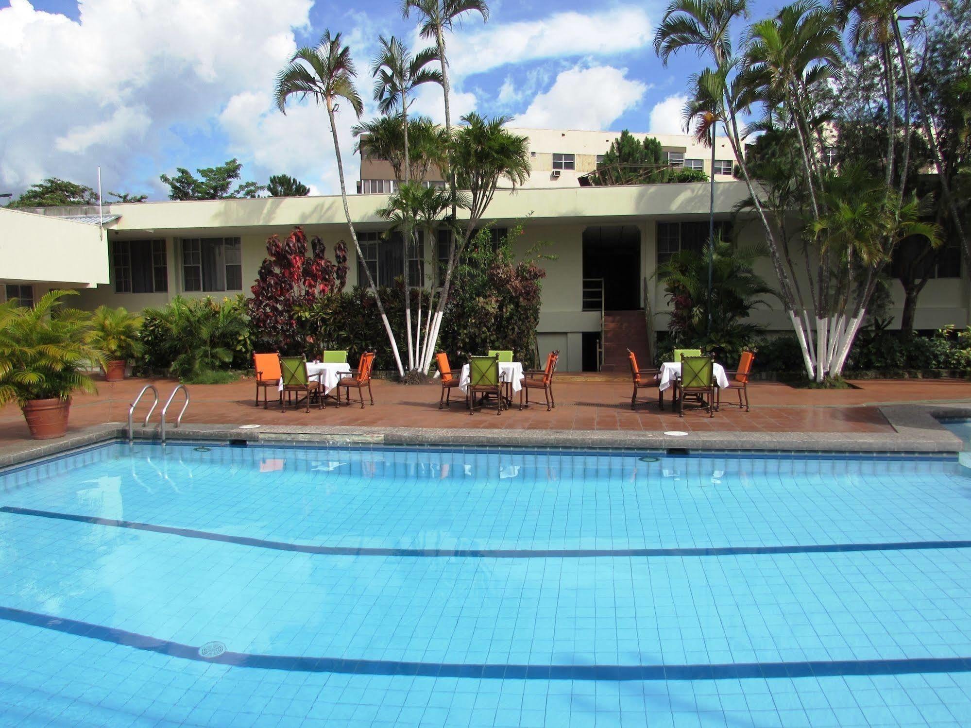 Siesta Hotel And Casino Antiguo Cuscatlán 외부 사진