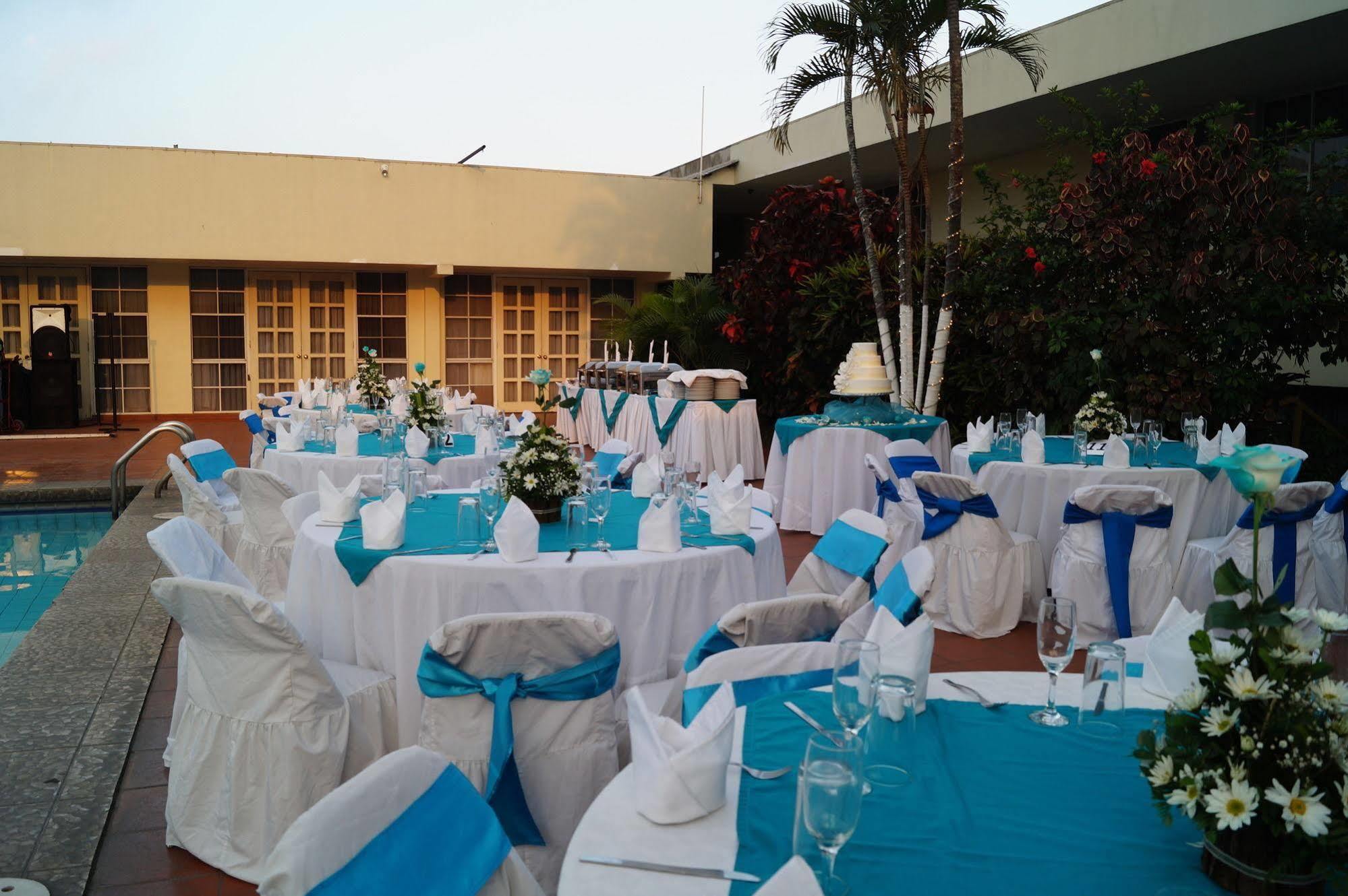 Siesta Hotel And Casino Antiguo Cuscatlán 외부 사진